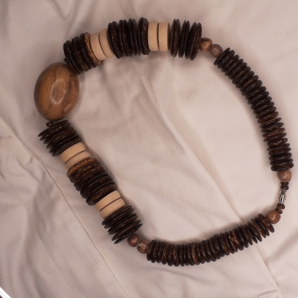 Vtg Wood Bead Necklace 19" Choker Style - Picture 12 of 16